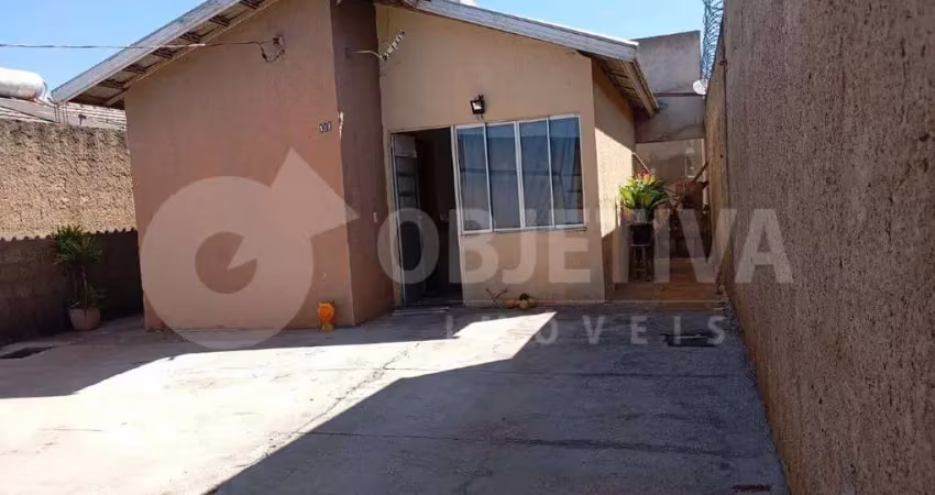 Casa à venda, 2 quartos, 2 vagas, loteamento monte hebron - uberlandia/mg