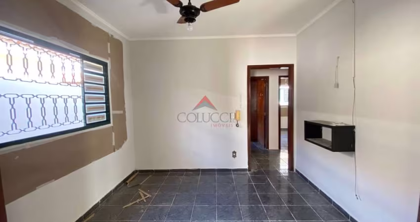 CASA - LOCAÇÃO - DONA AMÉLIA