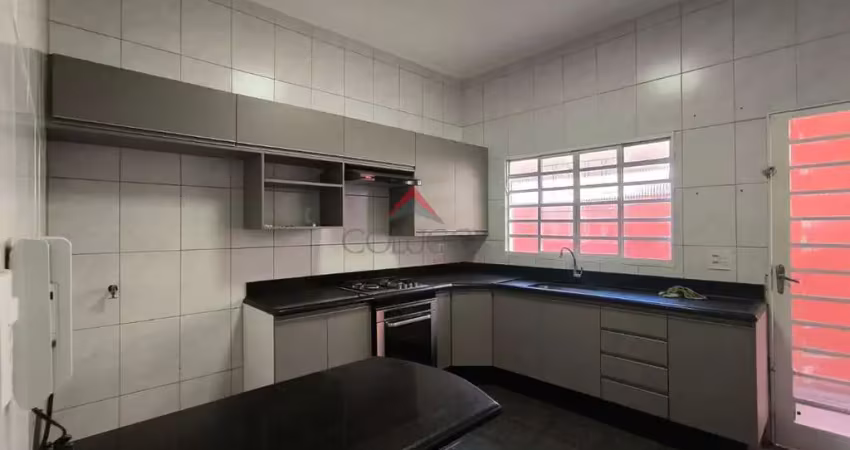 Casa com 3 quartos para alugar na Vila Bandeirantes, Araçatuba 