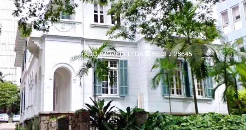 Casa comercial com 11 salas para alugar no Jardim Paulista, São Paulo 