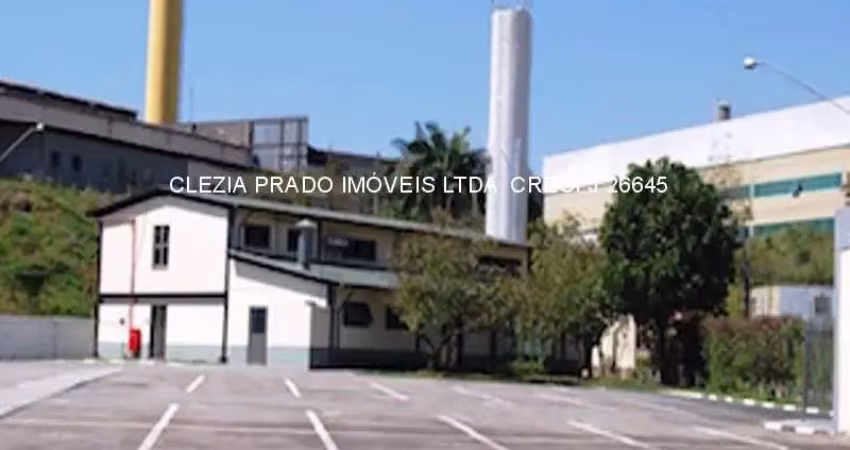 Barracão / Galpão / Depósito com 10 salas para alugar no Jardim Itaquiti, Barueri 