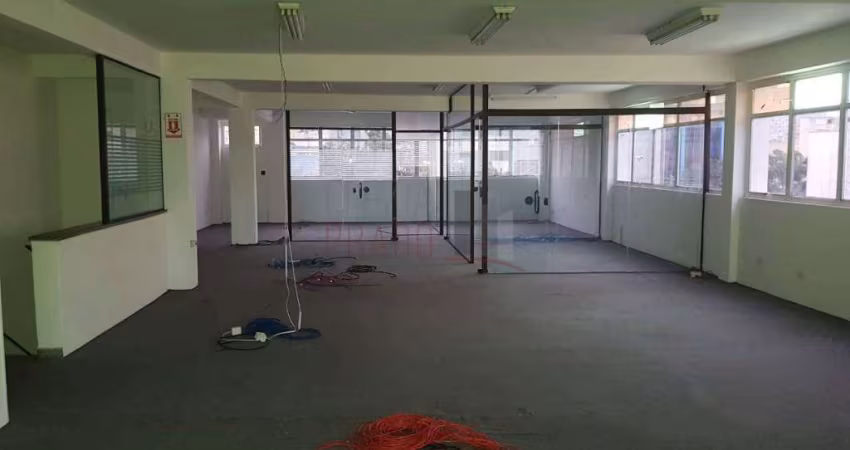 Prédio com 10 salas para alugar na Bela Vista, São Paulo 