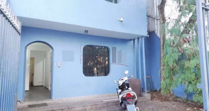 Casa comercial com 3 salas à venda na Chácara Santo Antônio, São Paulo 