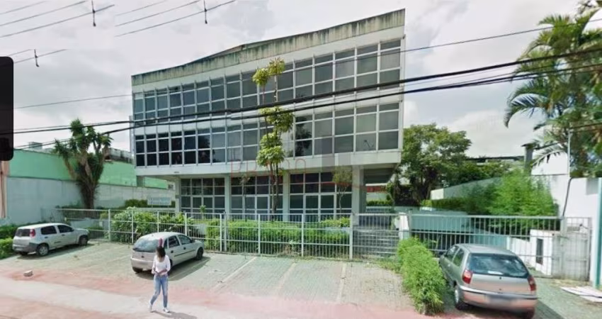 Prédio com 10 salas para alugar no Alto da Boa Vista, São Paulo 