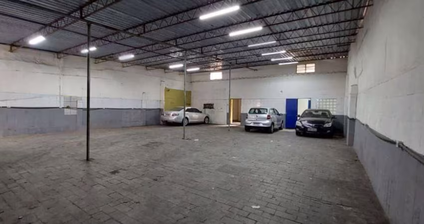 Barracão / Galpão / Depósito com 1 sala para alugar no Jurubatuba, São Paulo 