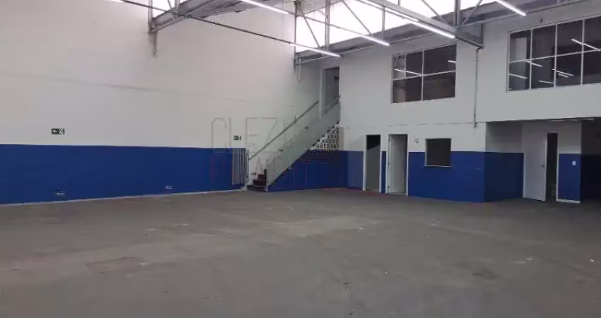 Barracão / Galpão / Depósito com 3 salas para alugar em Santo Amaro, São Paulo 