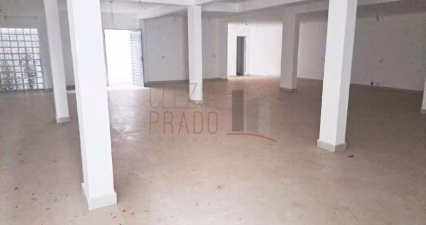 Barracão / Galpão / Depósito com 5 salas para alugar em Santo Amaro, São Paulo 