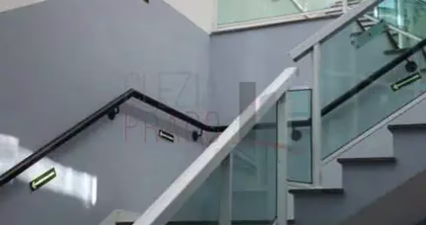 Barracão / Galpão / Depósito com 10 salas para alugar na Vila Leopoldina, São Paulo 