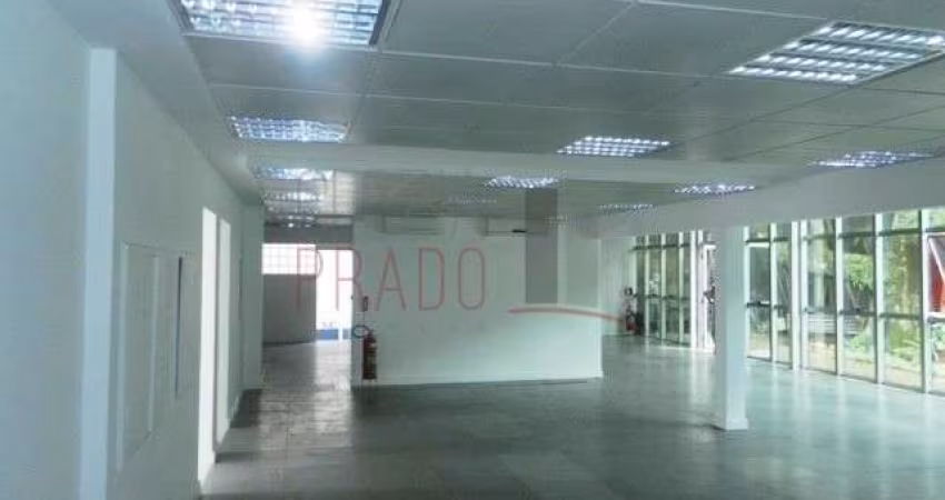Prédio com 10 salas para alugar em Alto de Pinheiros, São Paulo 