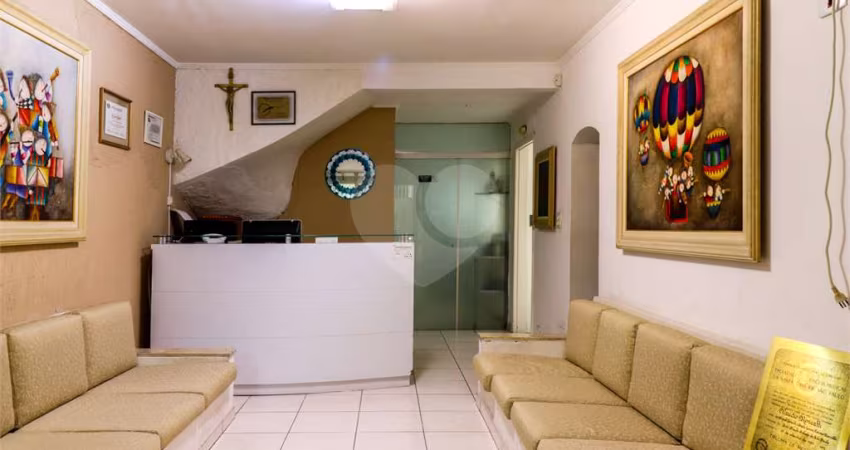Casa à venda em Planalto Paulista - SP
