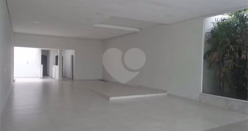 Casa à venda em Vila Nova Conceição - SP
