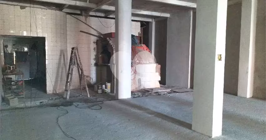 Casa à venda na Rua Treze de Maio, --, Bela Vista, São Paulo