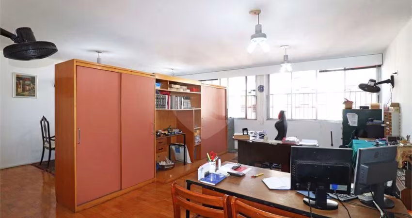 Apartamento com 3 quartos à venda em Jardim Paulista - SP