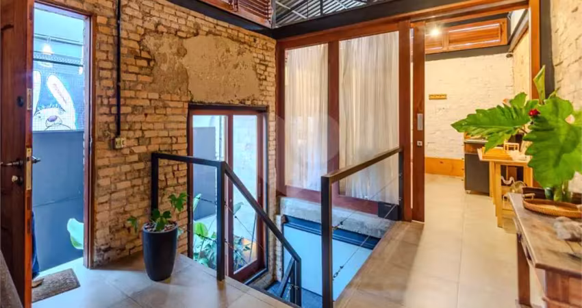 Casa à venda na Rua Tangará, --, Vila Mariana, São Paulo