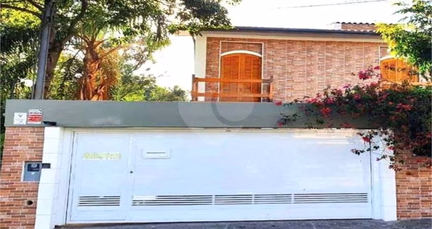 Casa com 4 quartos à venda em Moema - SP
