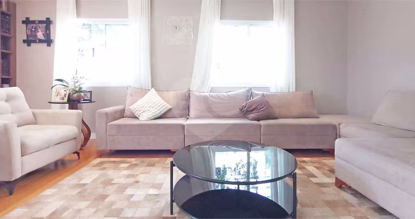 Apartamento com 3 quartos à venda em Santa Cecília - SP