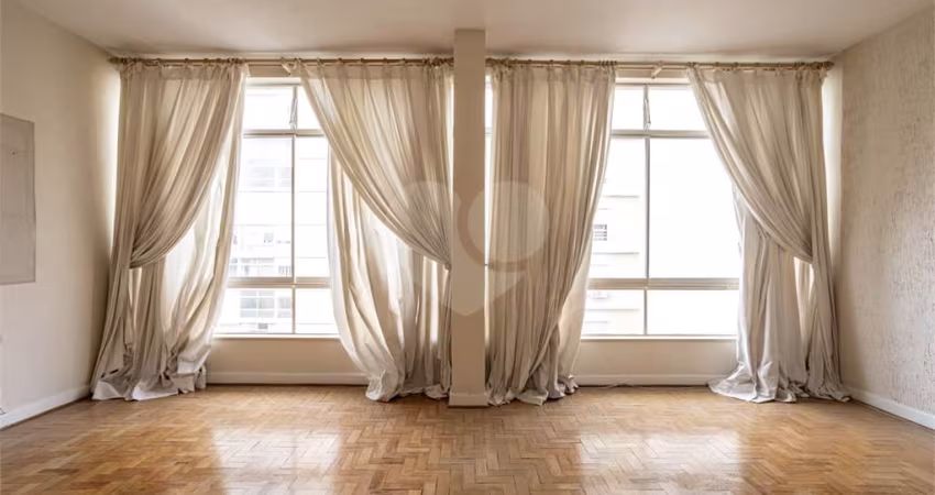 Apartamento com 3 quartos à venda ou para locação em Consolação - SP