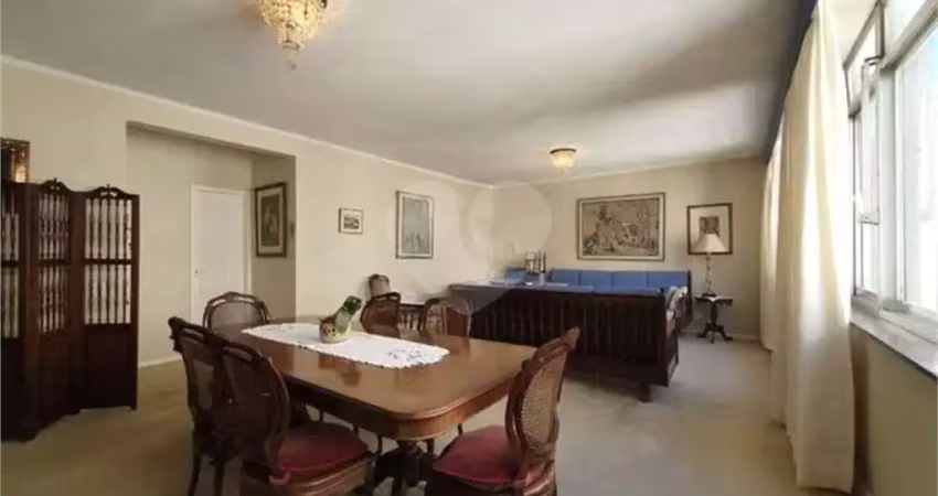 Apartamento com 3 quartos à venda na Rua Manuel da Nóbrega, --, Paraíso, São Paulo