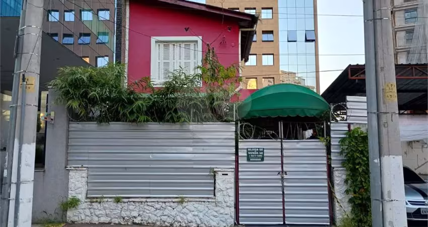 Sobrado com 3 quartos à venda ou para locação em pinheiros - sp