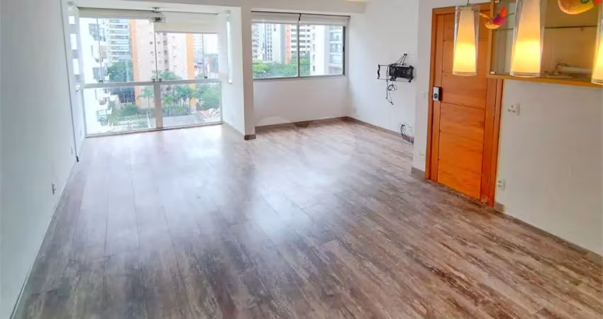 Apartamento com 4 quartos à venda na Alameda dos Arapanés, --, Moema, São Paulo