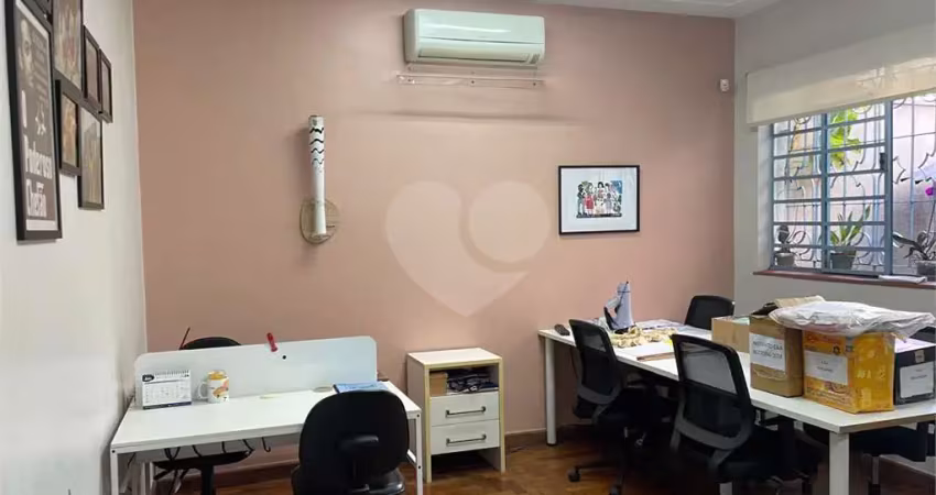 Casa com 5 quartos à venda na Rua Francisco Iasi, --, Pinheiros, São Paulo