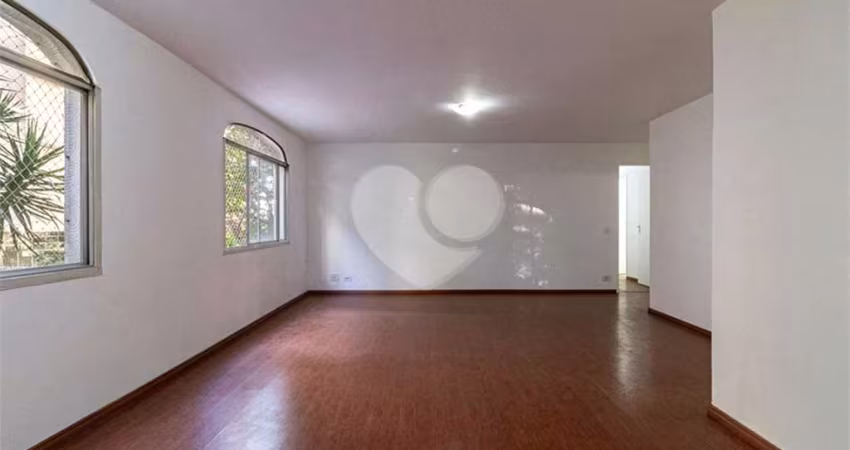 Apartamento com 3 quartos à venda ou para locação em Morro Dos Ingleses - SP