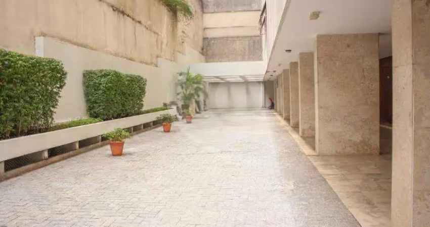 Apartamento com 3 quartos à venda ou para locação em itaim bibi - sp