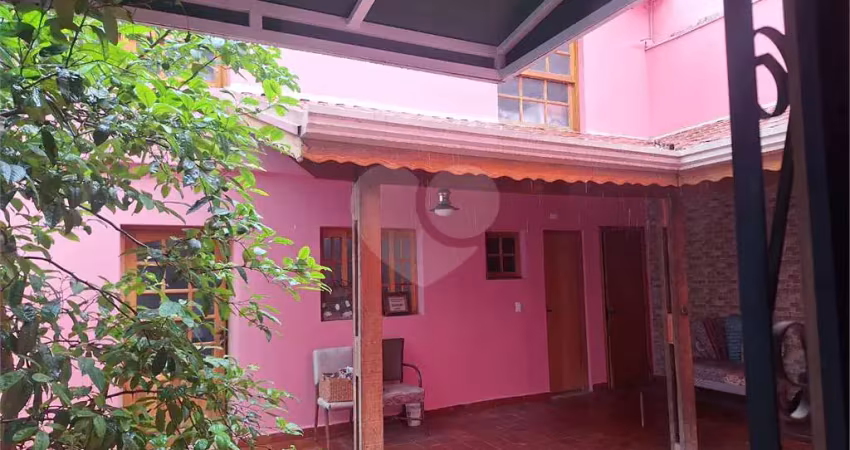 Casa com 3 quartos à venda na Rua Jorge Tibiriçá, --, Vila Mariana, São Paulo