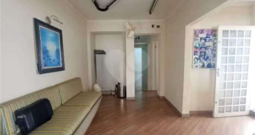 Casa de vila com 2 quartos à venda ou para locação em vila nova conceição - sp