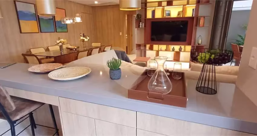 Apartamento com 3 quartos à venda na Alameda dos Nhambiquaras, --, Moema, São Paulo