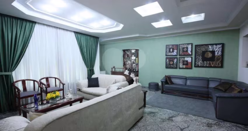 Casa com 4 quartos à venda na Rua Vespasiano, --, Vila Romana, São Paulo