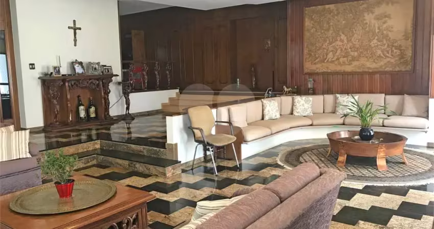 Apartamento com 4 quartos à venda em Sumarezinho - SP