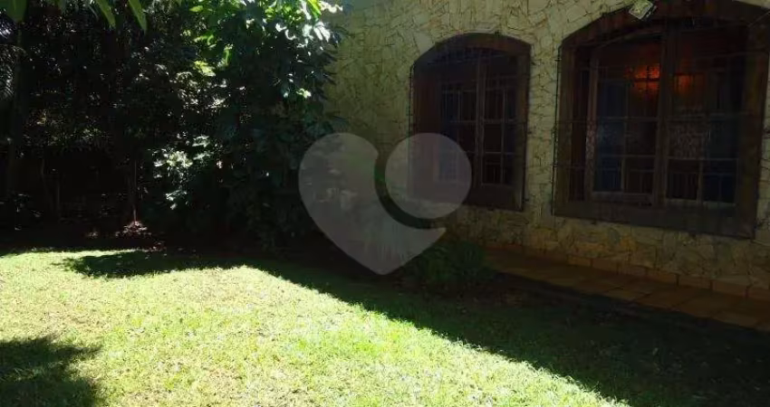 Casa com 3 quartos à venda em Lapa - SP