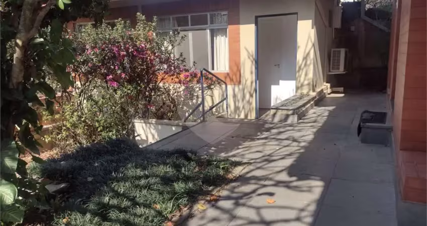 Casa com 5 quartos à venda na Rua Pombal, --, Sumaré, São Paulo