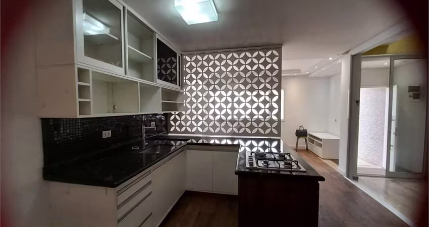Sobrado com 3 quartos à venda em Vila Hamburguesa - SP