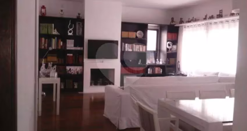 Apartamento com 4 quartos à venda na Rua Maracanã, --, Alto da Lapa, São Paulo