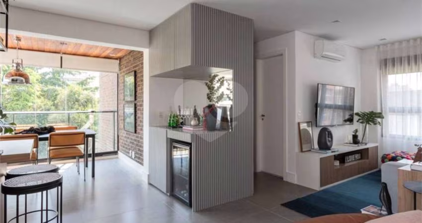 Apartamento com 2 quartos à venda em Pinheiros - SP
