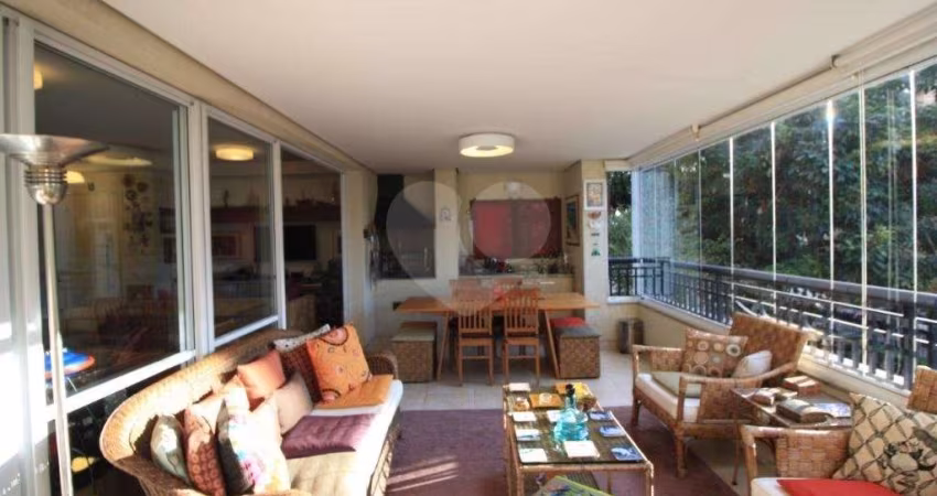 Apartamento com 4 quartos à venda em Vila Madalena - SP