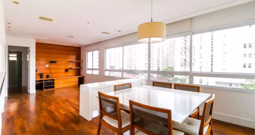 Apartamento com 3 quartos à venda na Rua Mateus Grou, --, Pinheiros, São Paulo