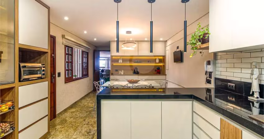 Casa com 3 quartos à venda na Rua João Tibiriçá, --, Alto da Lapa, São Paulo