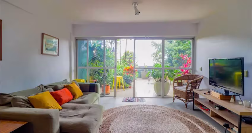 Casa com 4 quartos à venda na Rua Senador César Lacerda Vergueiro, --, Vila Madalena, São Paulo