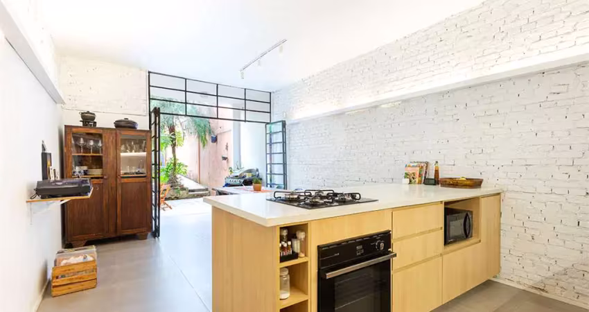 Casa com 3 quartos à venda na Avenida Padre Pereira de Andrade, --, Alto de Pinheiros, São Paulo