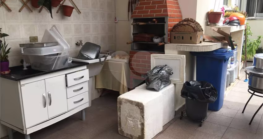 Sobrado com 4 quartos à venda em Vila Madalena - SP