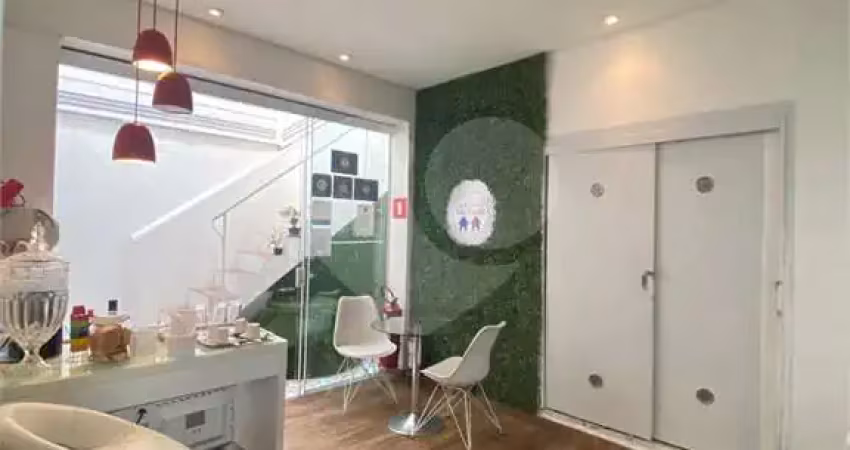 Casa com 1 quarto à venda na Rua Capote Valente, --, Pinheiros, São Paulo
