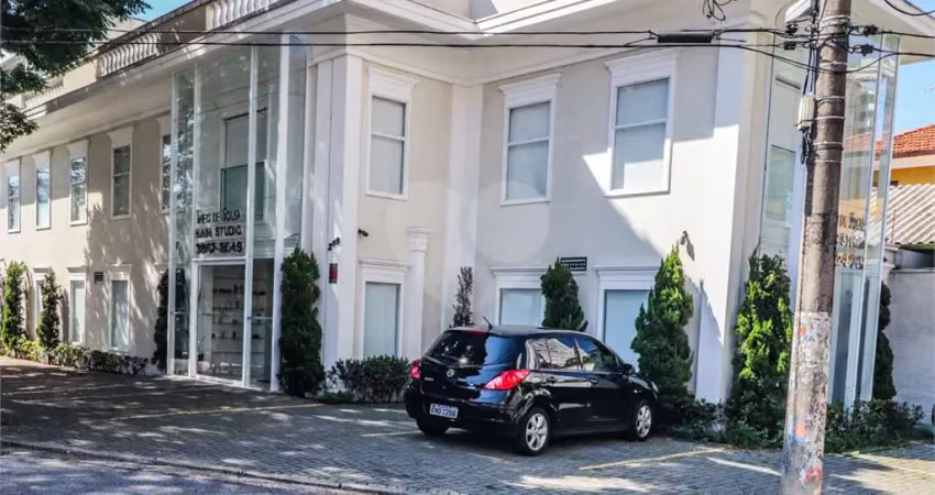 Casa com 1 quarto à venda na Rua Doutor Rafael Correia, --, Lapa, São Paulo