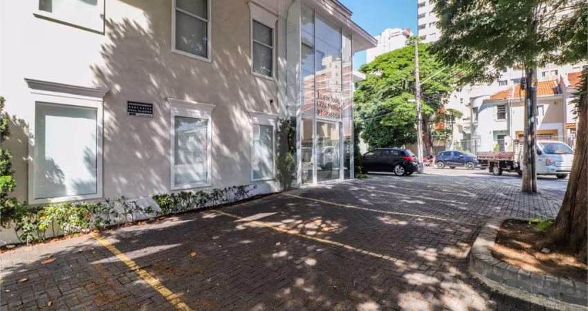 Sobrado com 1 quartos à venda em Água Branca - SP