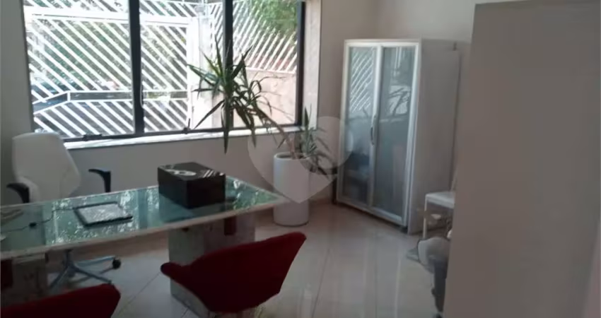 Casa com 4 quartos à venda na Rua João Anes, --, Alto da Lapa, São Paulo