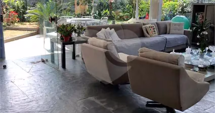 Casa com 4 quartos à venda na Rua Engenheiro Sá Rocha, --, Alto de Pinheiros, São Paulo