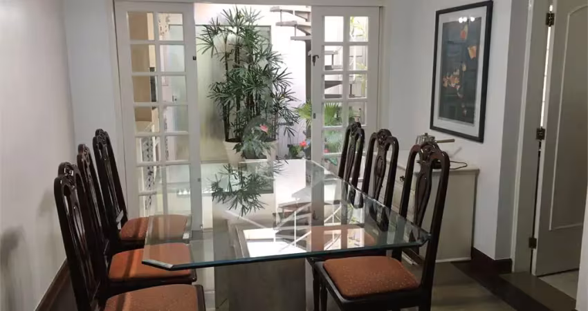 Casa com 3 quartos à venda na Rua Caminha de Amorim, --, Vila Madalena, São Paulo