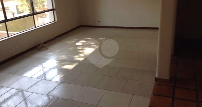 Sobrado com 3 quartos à venda em Sumarezinho - SP